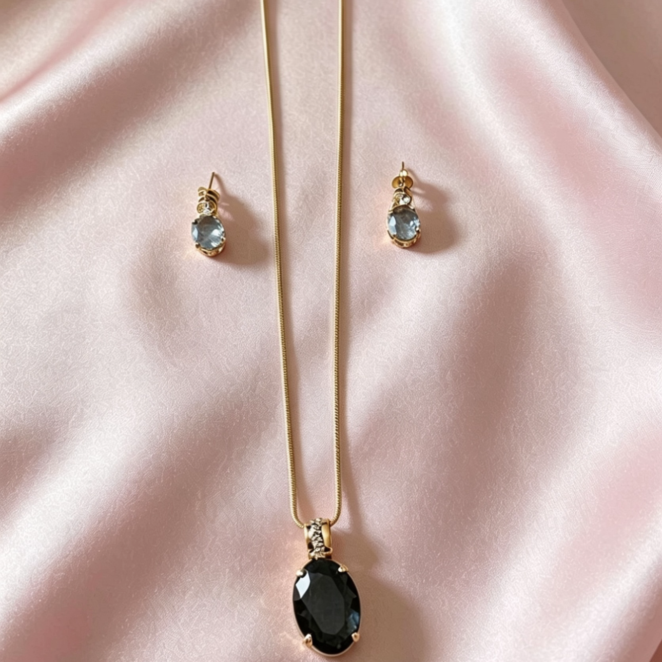 Brazilian Gold Onyx Grey Gemstone Pendant Set